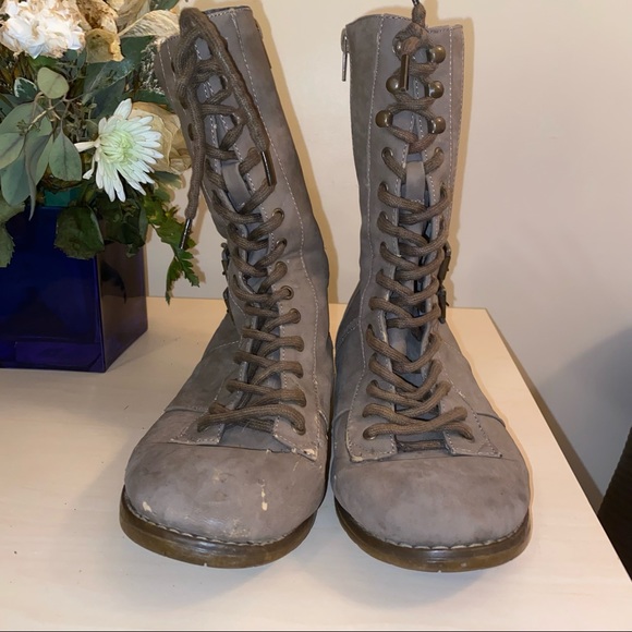 Lace up side zip boots - Picture 2 of 7